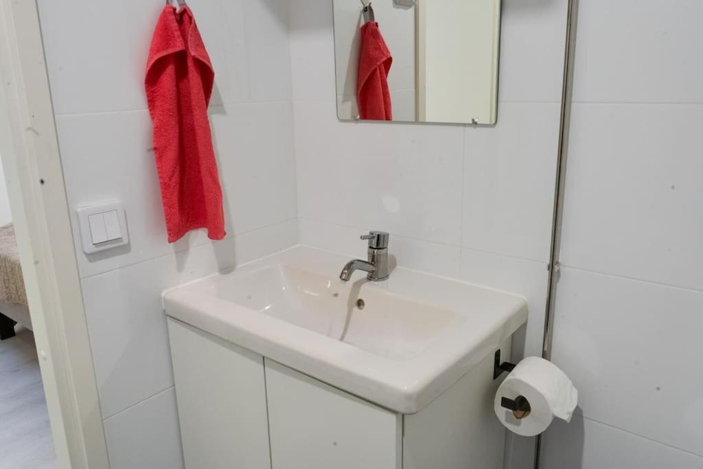 3H,K,P - Keskellae Tamperetta Kaunis Parvekkeellinen Uusittu Kolmio Apartment Екстериор снимка